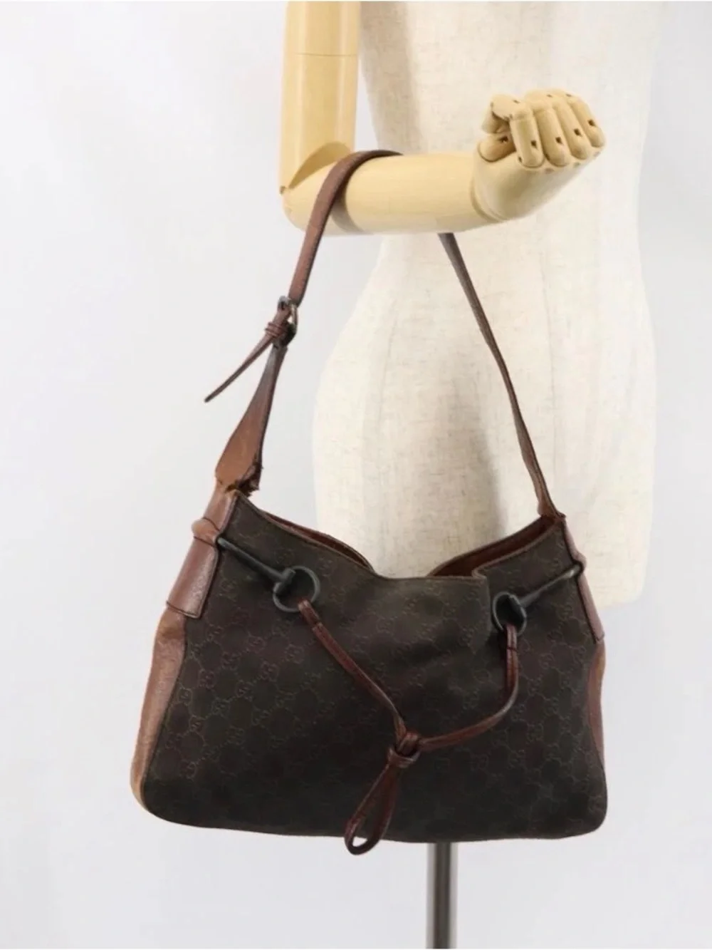 Gucci Horse-bit Brown Monogram Canvas Shoulder Bag w/ Brown Leather Trim - Picture 2 of 16